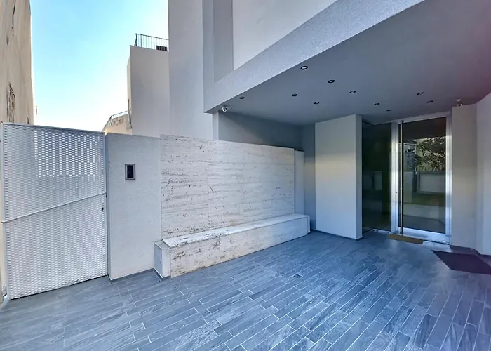 The White Domus